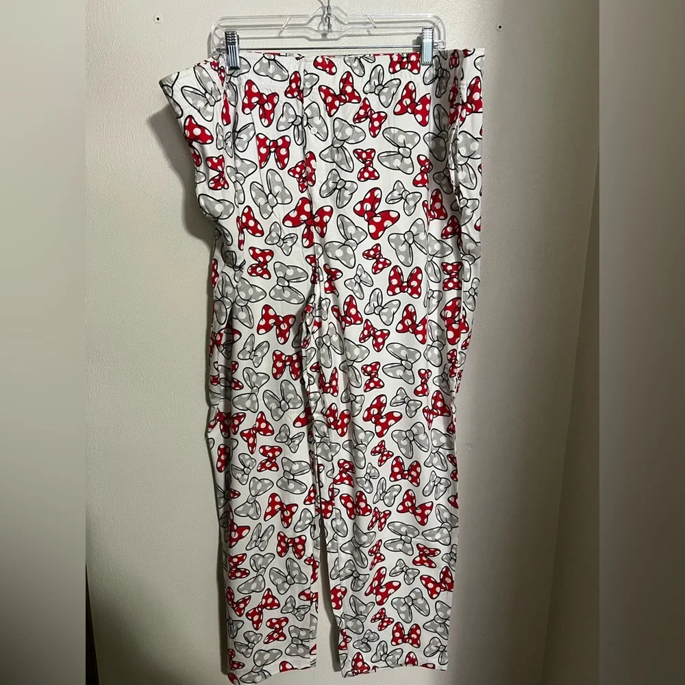 DISNEY Classic Minnie Mouse Bow 2 Piece Pajama‎ Set White Red Grey Women's Sz 1X